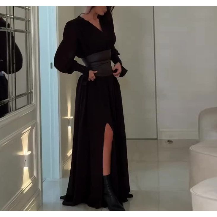 Elegant Black Gown with Waist Belt and High Slit