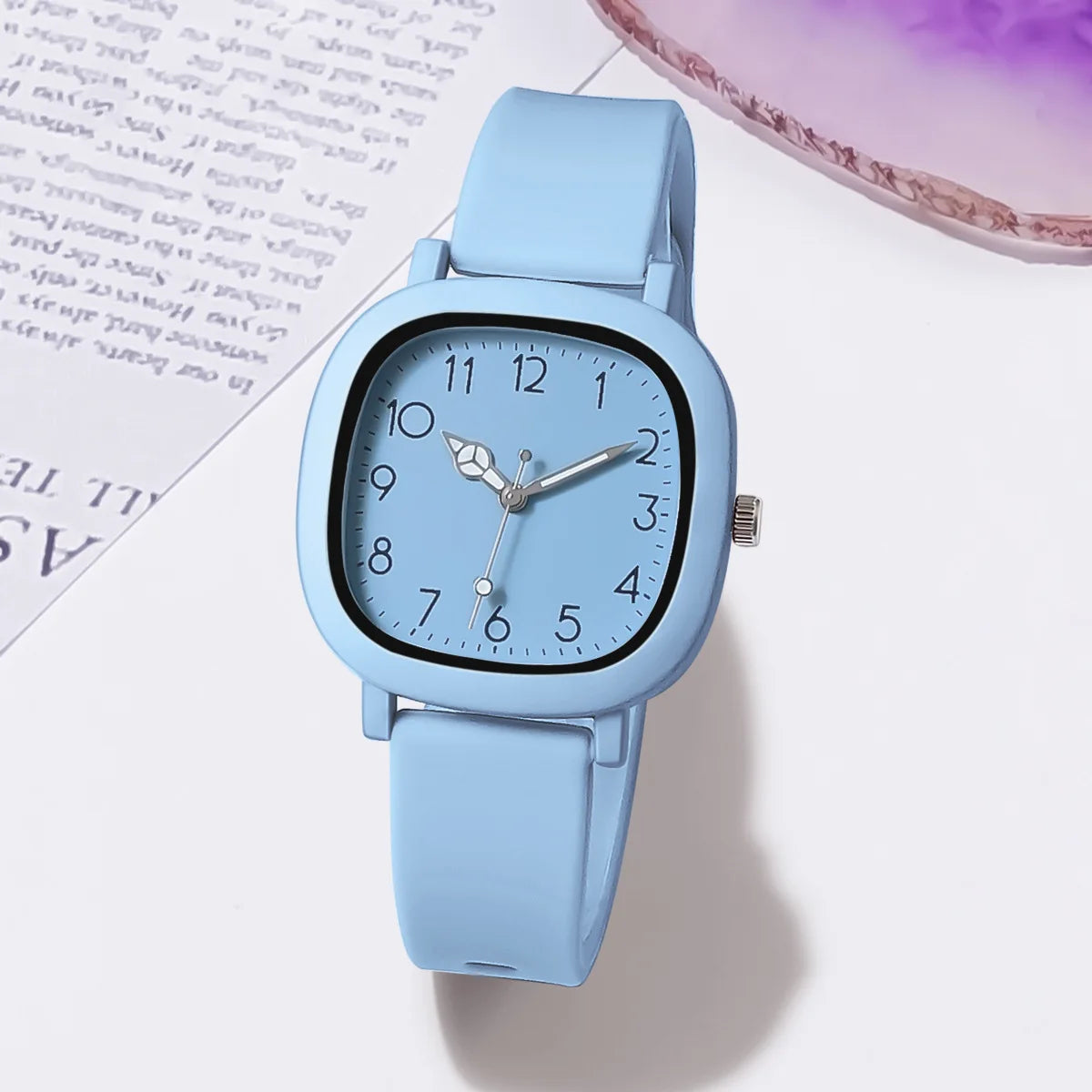 Elegant Purple Minimalist Wristwatch
