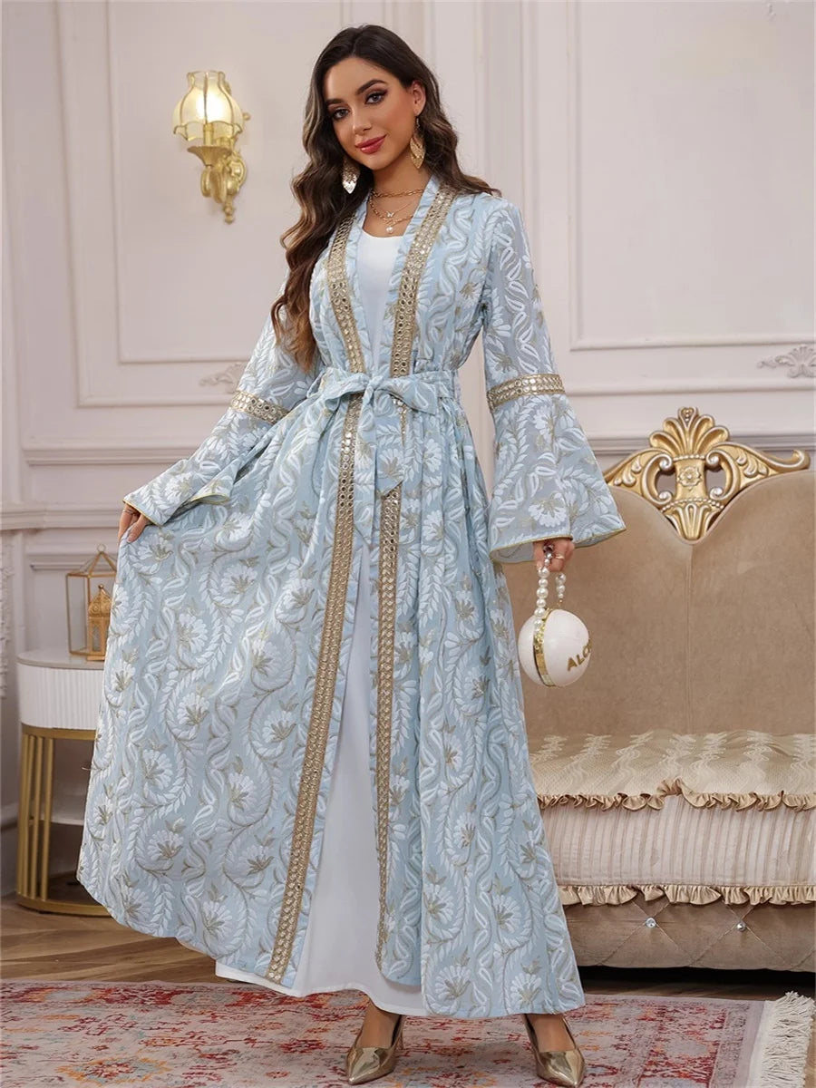 أجواء الأناقة: جلابيه فاخرة بتصميم مميز