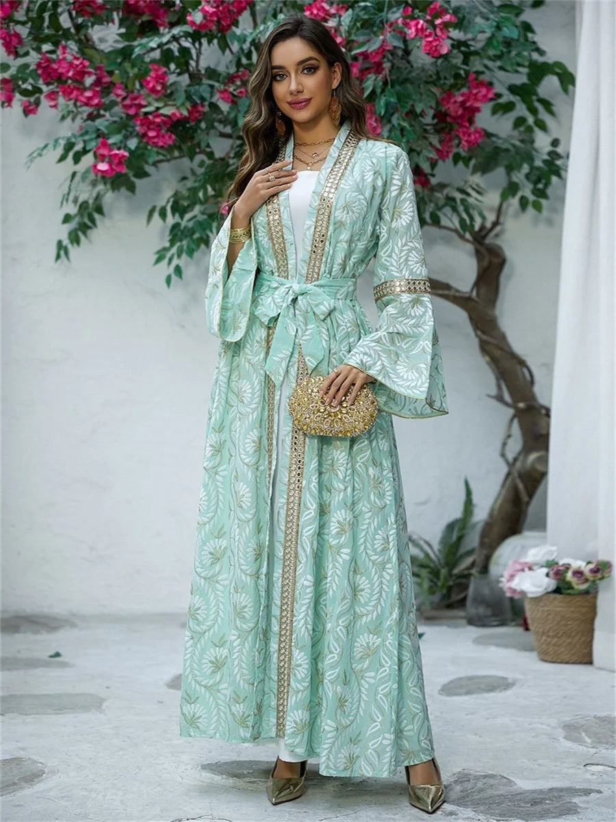 أجواء الأناقة: جلابيه فاخرة بتصميم مميز