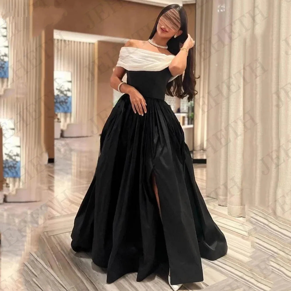 Chic Off-the-Shoulder Gown in Modern Elegance