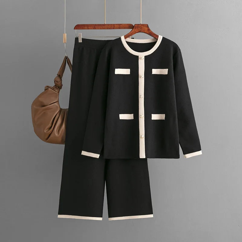 Elegant Blush Textured Ensemble: Effortless Chic Awaits