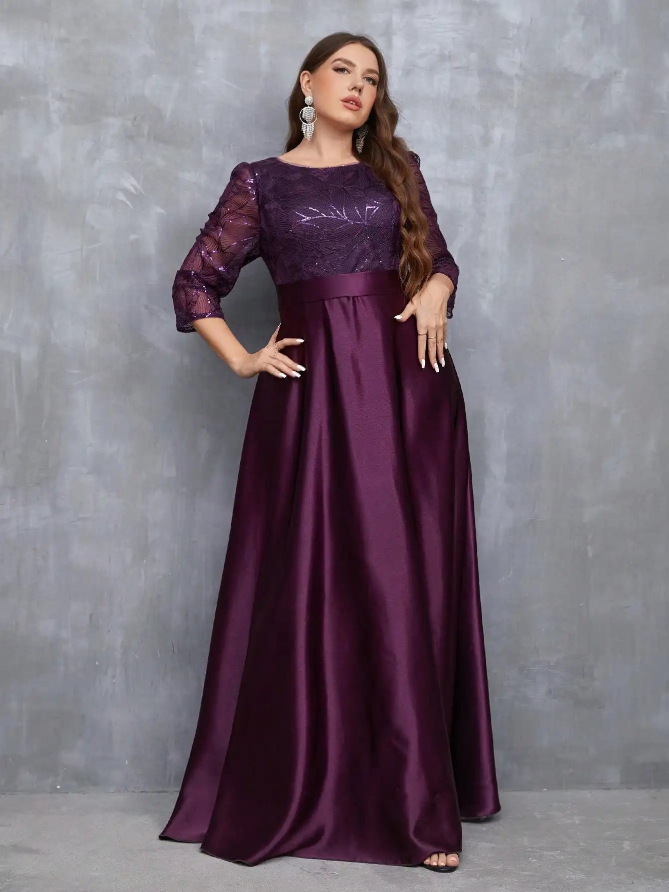 Elegant Lace and Satin Gown with Three-Quarter Sleeves