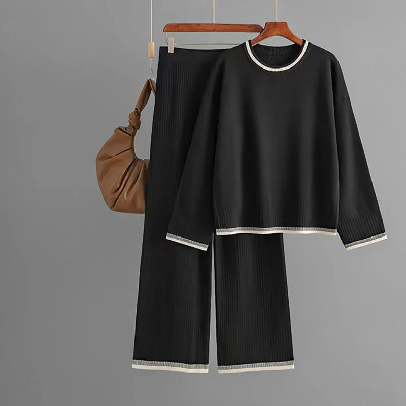 Chic Cream Ribbed Two-Piece Set: Stylish Comfort
