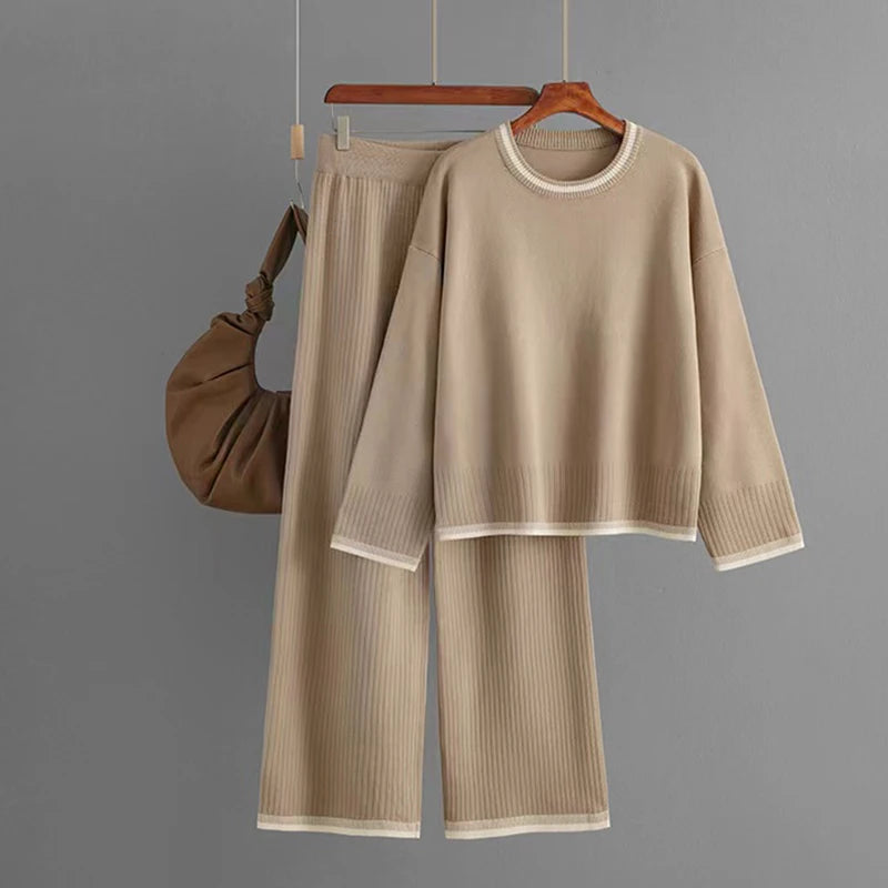 Chic Cream Ribbed Two-Piece Set: Stylish Comfort