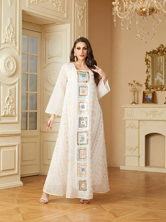 جلابية مغربية تحمل التراث العراقي عصري