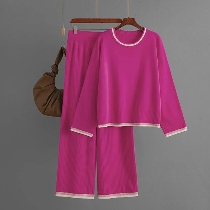 Chic Cream Ribbed Two-Piece Set: Stylish Comfort