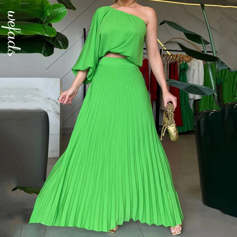 Chic Lantern Ensemble