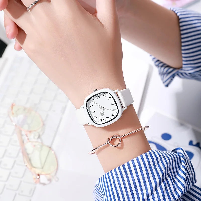 Elegant Purple Minimalist Wristwatch