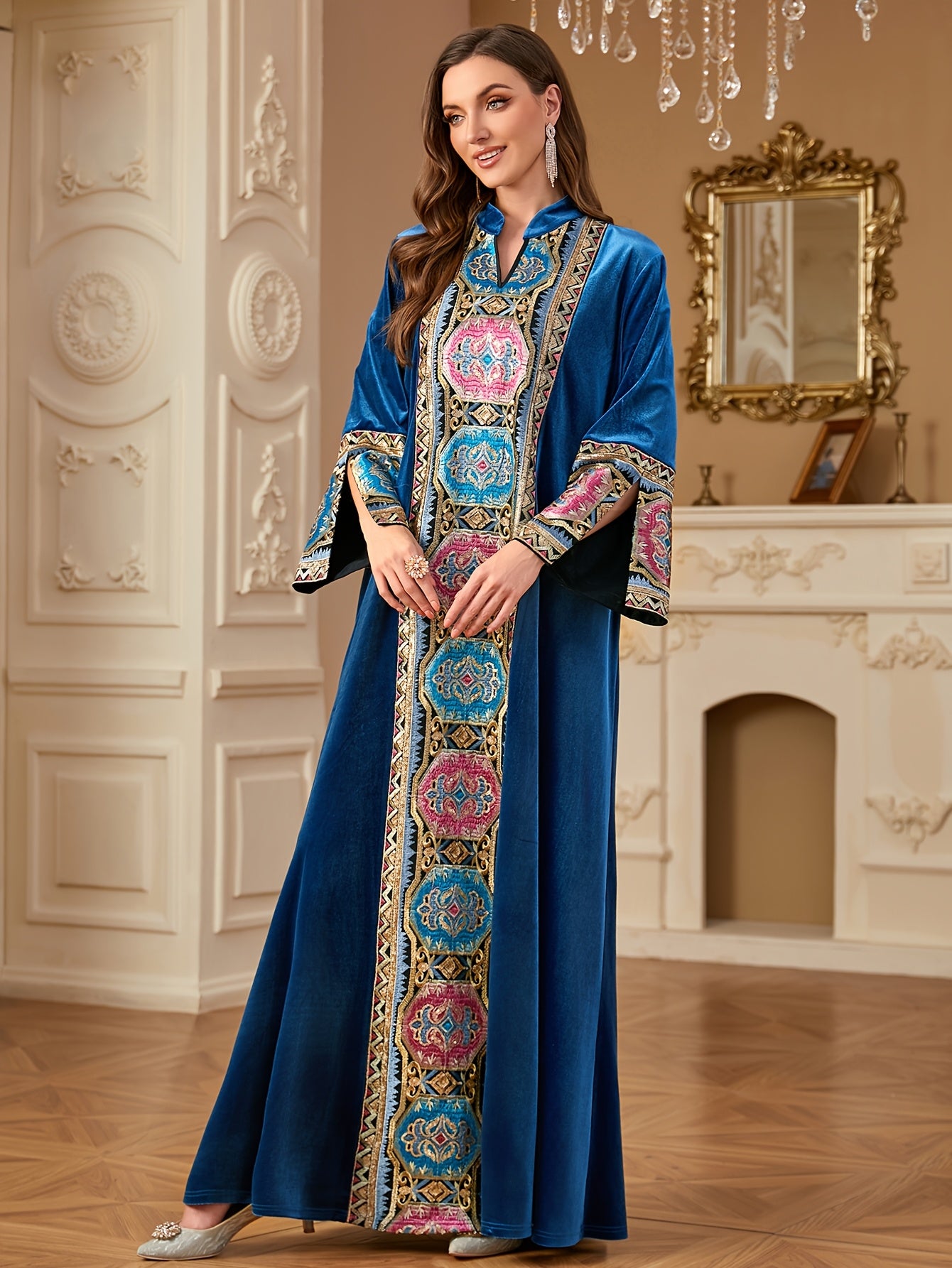 جلابية تراثية فاخرة