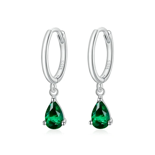 Elegant Emerald-Toned Drop Earrings: A Touch of Timeless Glamour