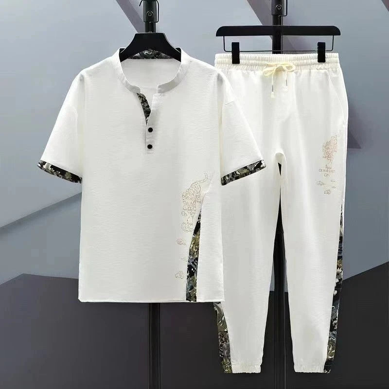 Stylish White Graphic Two-Piece Set: Contemporary Casual