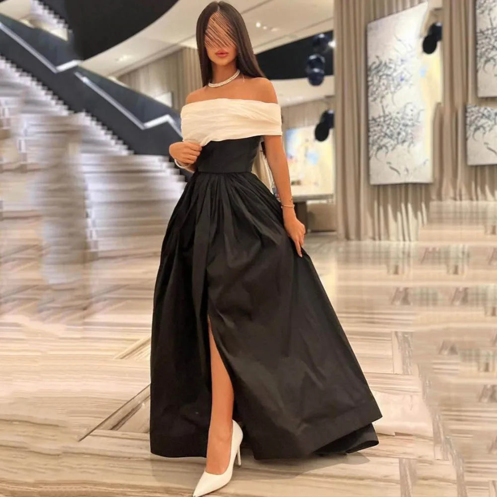 Chic Off-the-Shoulder Gown in Modern Elegance