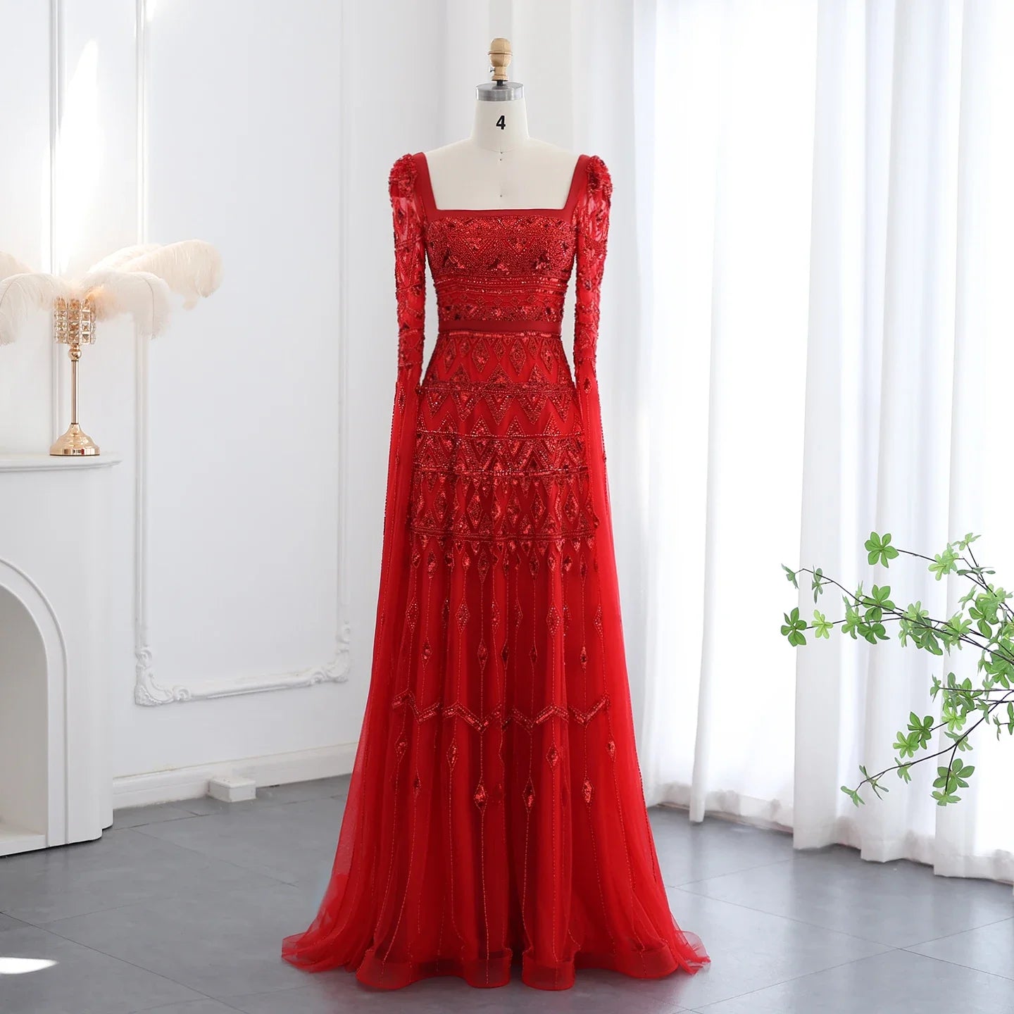 فستان الهيبة القرمزية